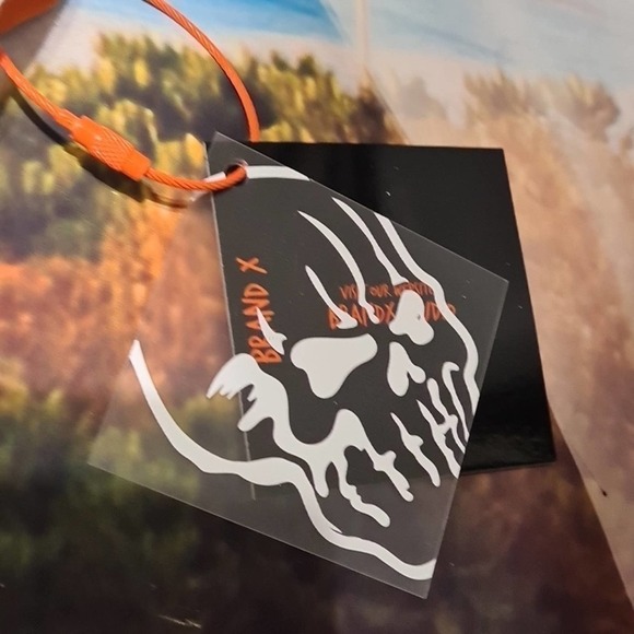 Philadelphia 76ers Allen Iverson Dope‎ Skull Tee Shirt Size Small NWT - Picture 9 of 10